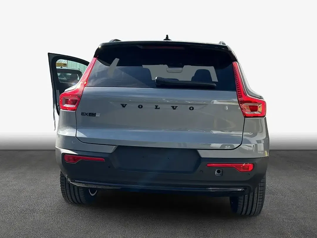 Volvo EX40 EV Extended Range - Thumbnail 5