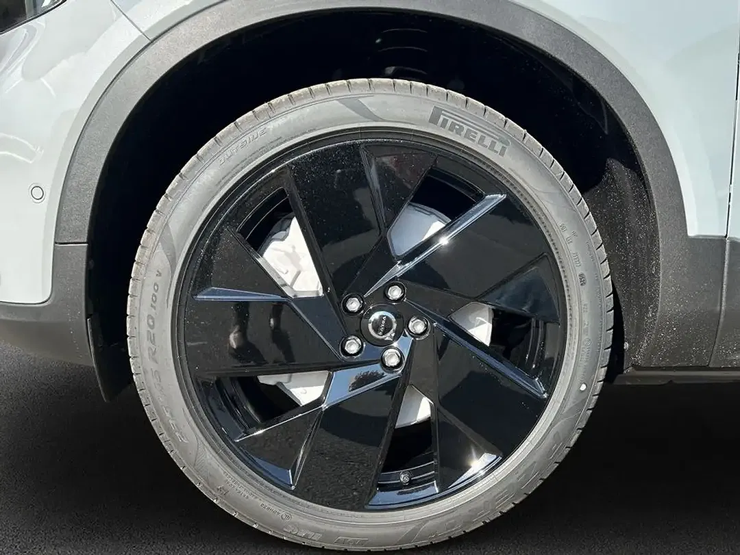 Volvo EX40 EV Extended Range - Thumbnail 7
