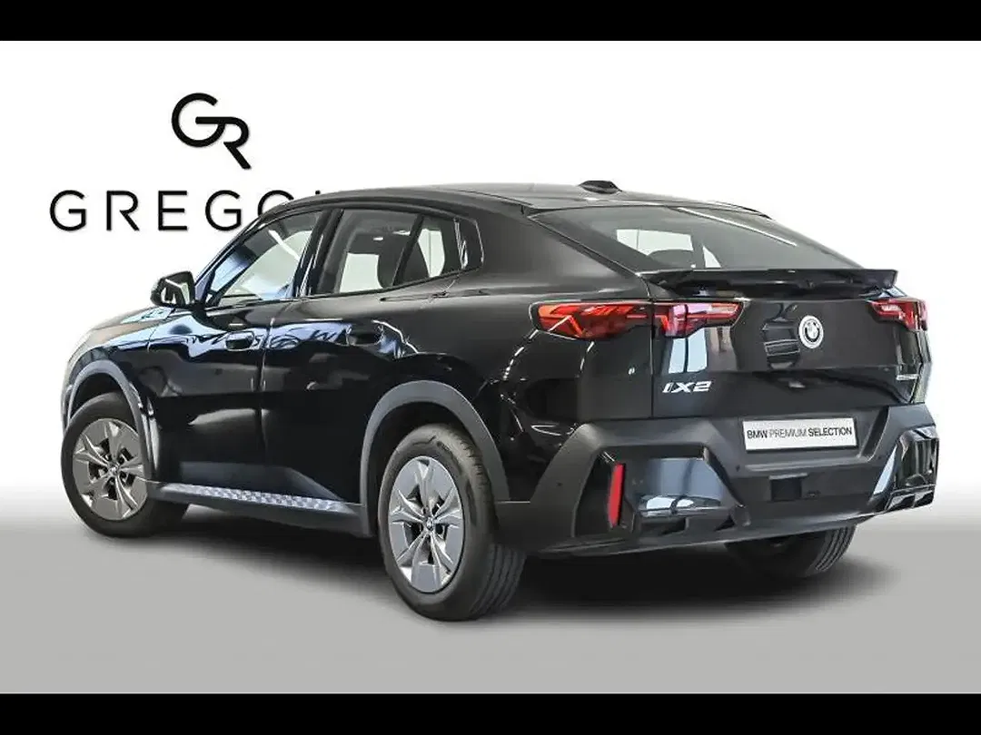 BMW iX2 eDrive - Thumbnail 3