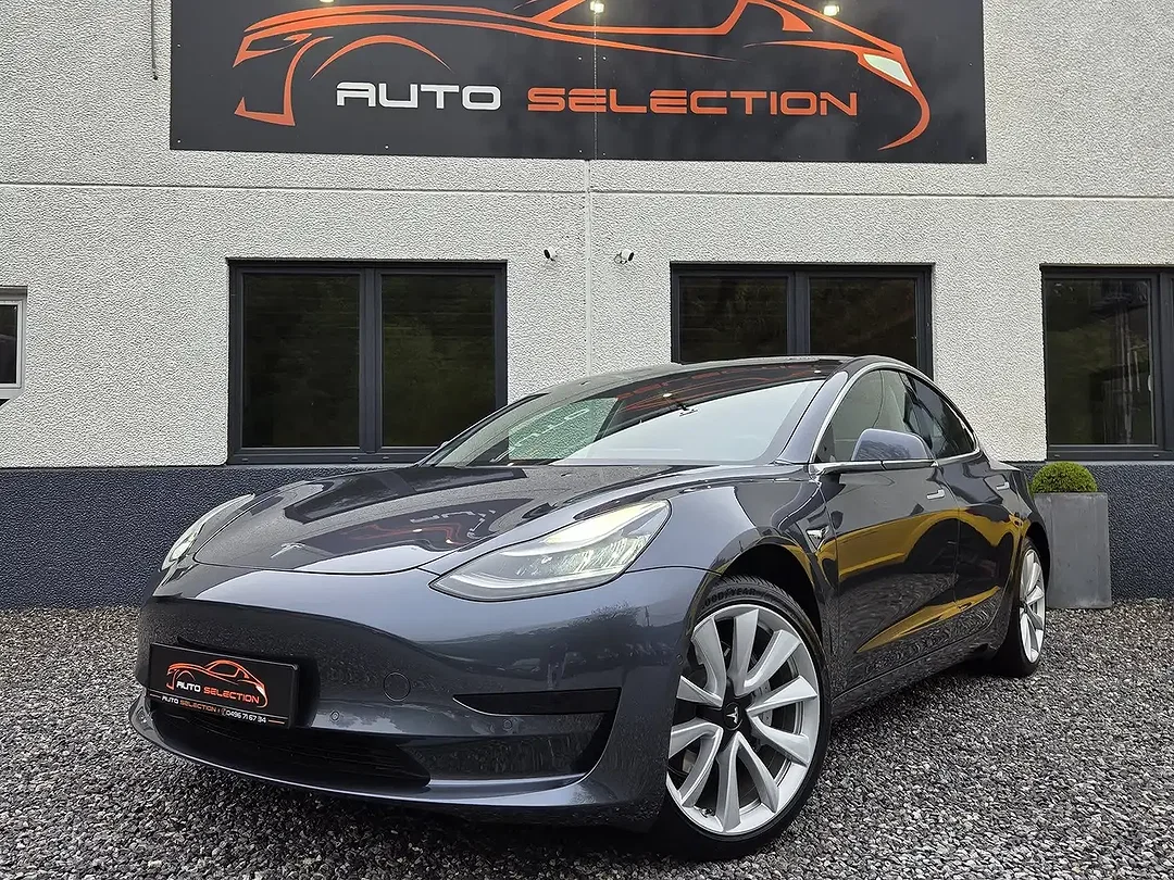 Tesla Model 3 Standard Range Plus - Afbeelding 1