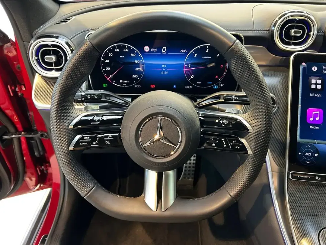 Mercedes-Benz GLC 300 4MATIC AMG MBUX Night - Thumbnail 13