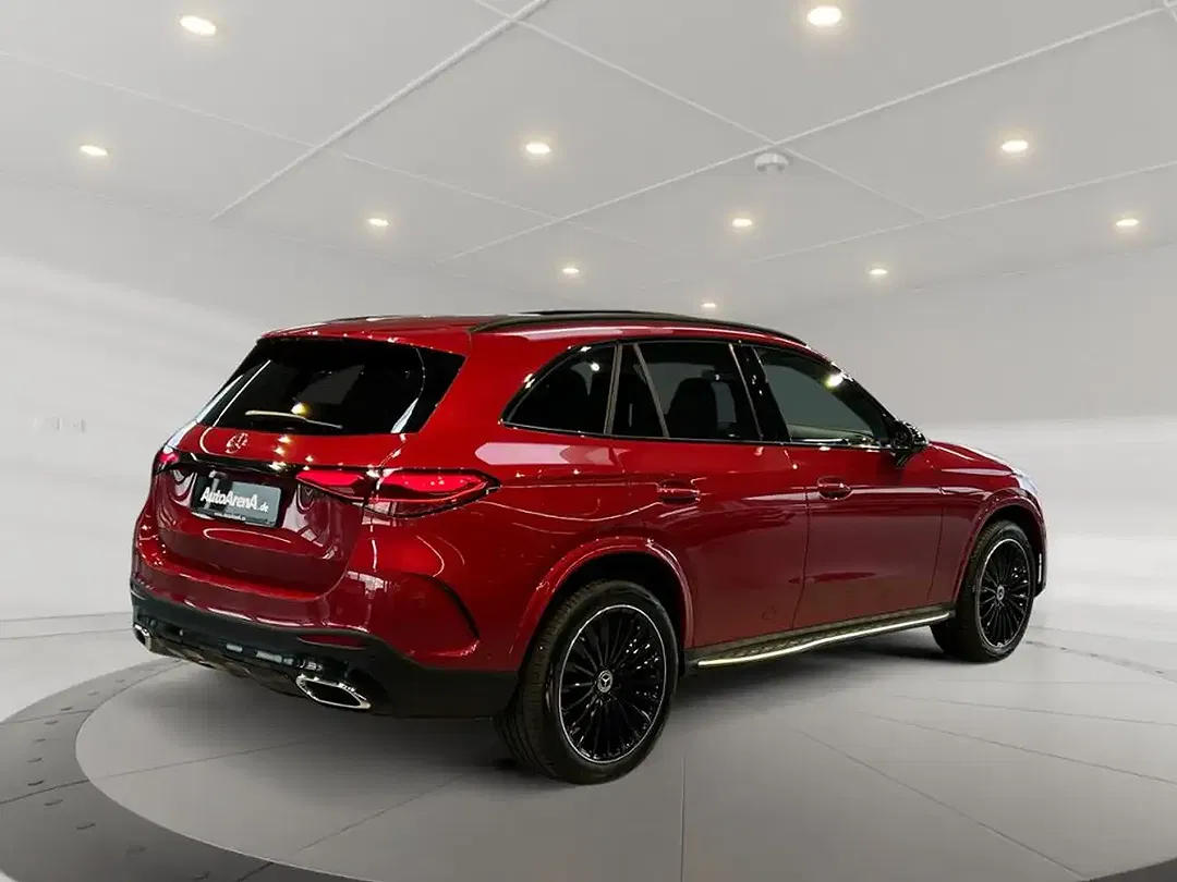 Mercedes-Benz GLC 300 4MATIC AMG MBUX Night - Thumbnail 2