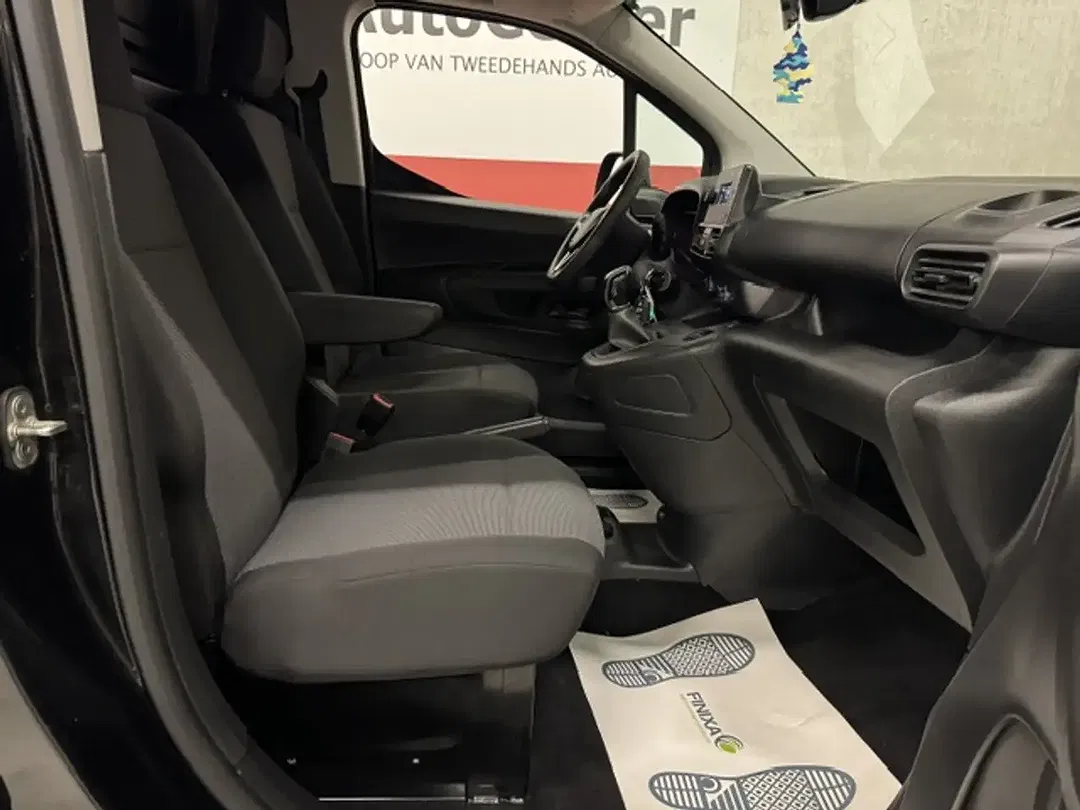 Opel Combo - Thumbnail 13