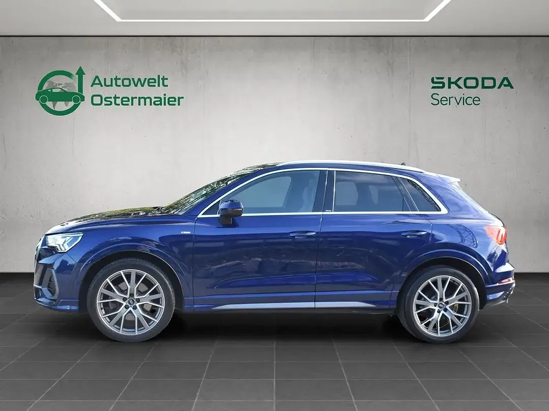 Audi Q3 40 TFSI quattro S line - Thumbnail 3