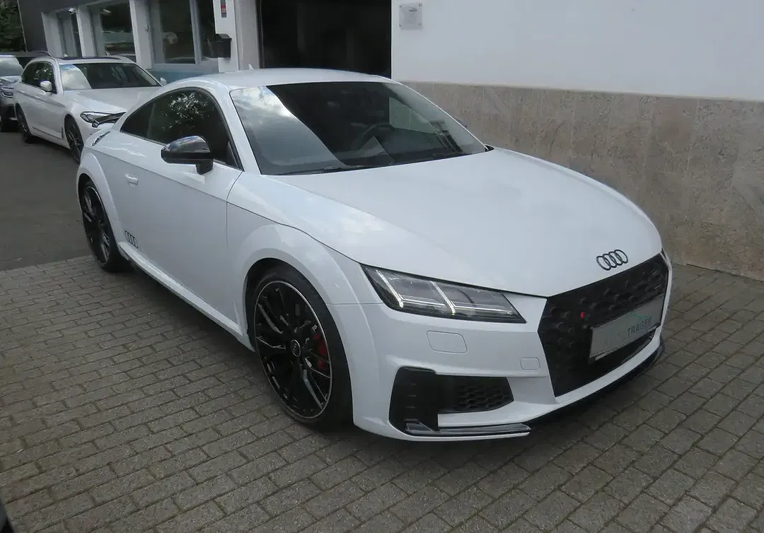 Audi TTS quattro Coupe - Thumbnail 10