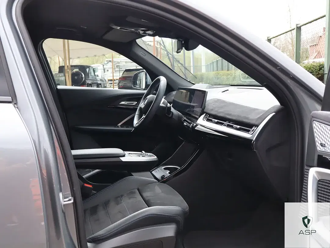 BMW iX2 eDrive M Shadow Line - Thumbnail 7
