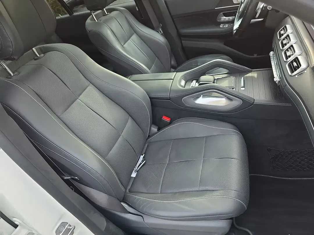 Mercedes-Benz GLS 400 4MATIC AMG Line - Thumbnail 9