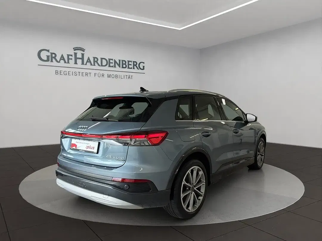 Audi Q4 e-tron 45 quattro Matrix LED - Thumbnail 2