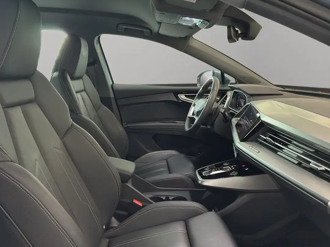 Audi Q4 e-tron 45 quattro Matrix LED - Thumbnail 9