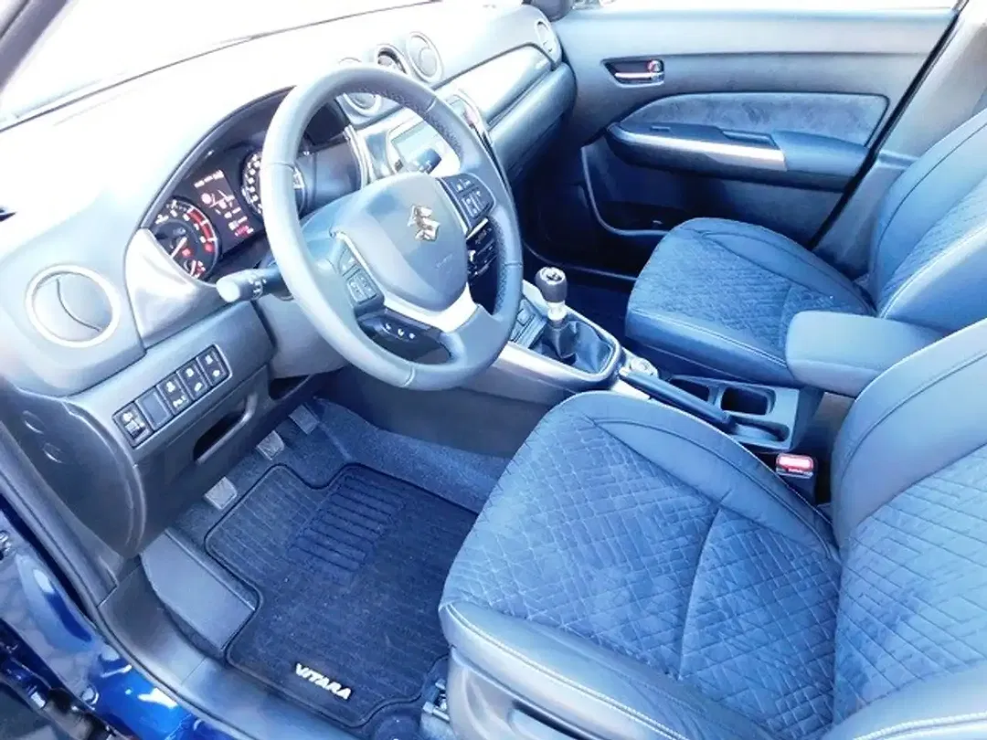 Suzuki Vitara Hybrid 1.4 4x4 Comfort+ - foto 15