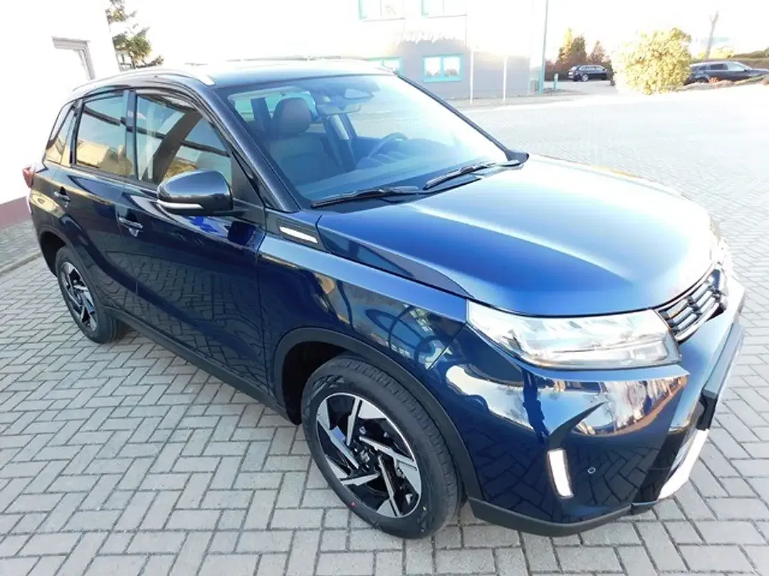 Suzuki Vitara Hybrid 1.4 4x4 Comfort+ - Thumbnail 6