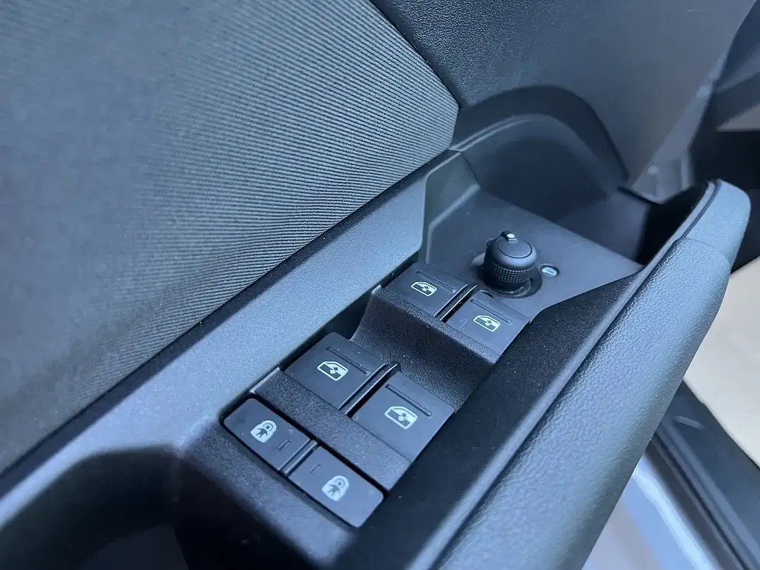 Audi Q4 e-tron 35 - Thumbnail 8