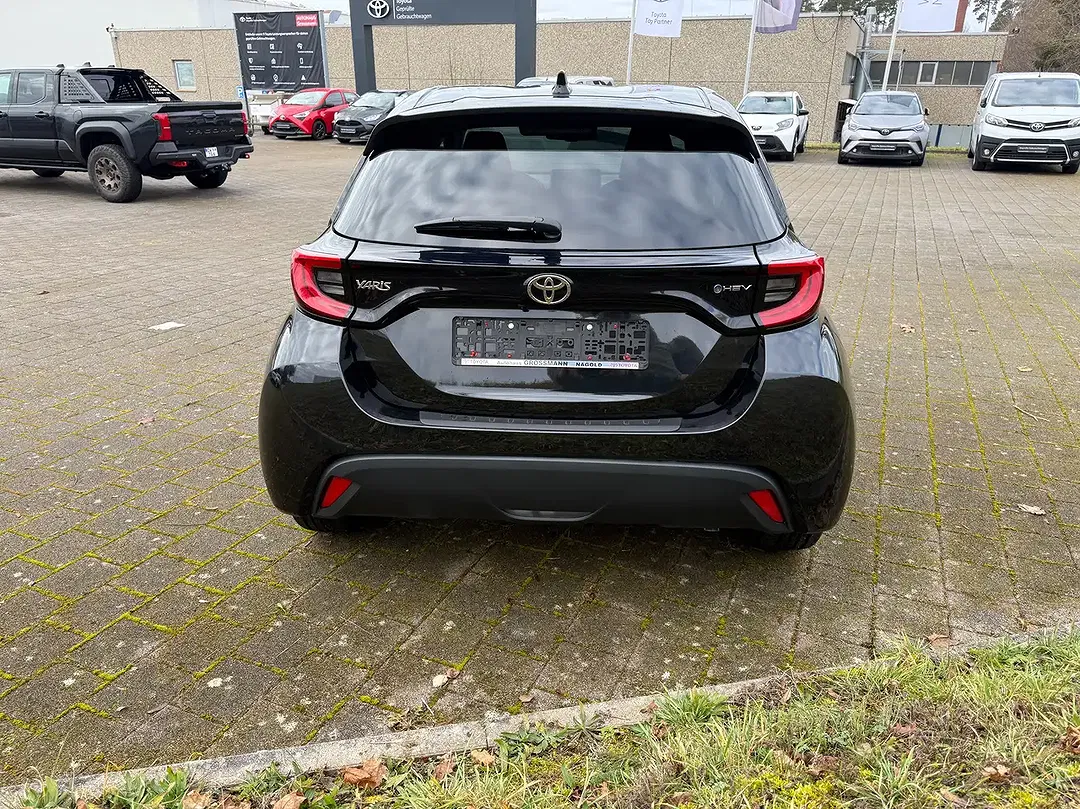 Toyota Yaris Hybrid Teamplayer - foto 15