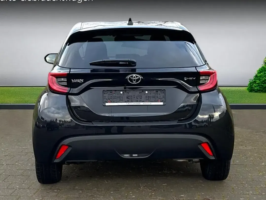 Toyota Yaris Hybrid Teamplayer - Thumbnail 4