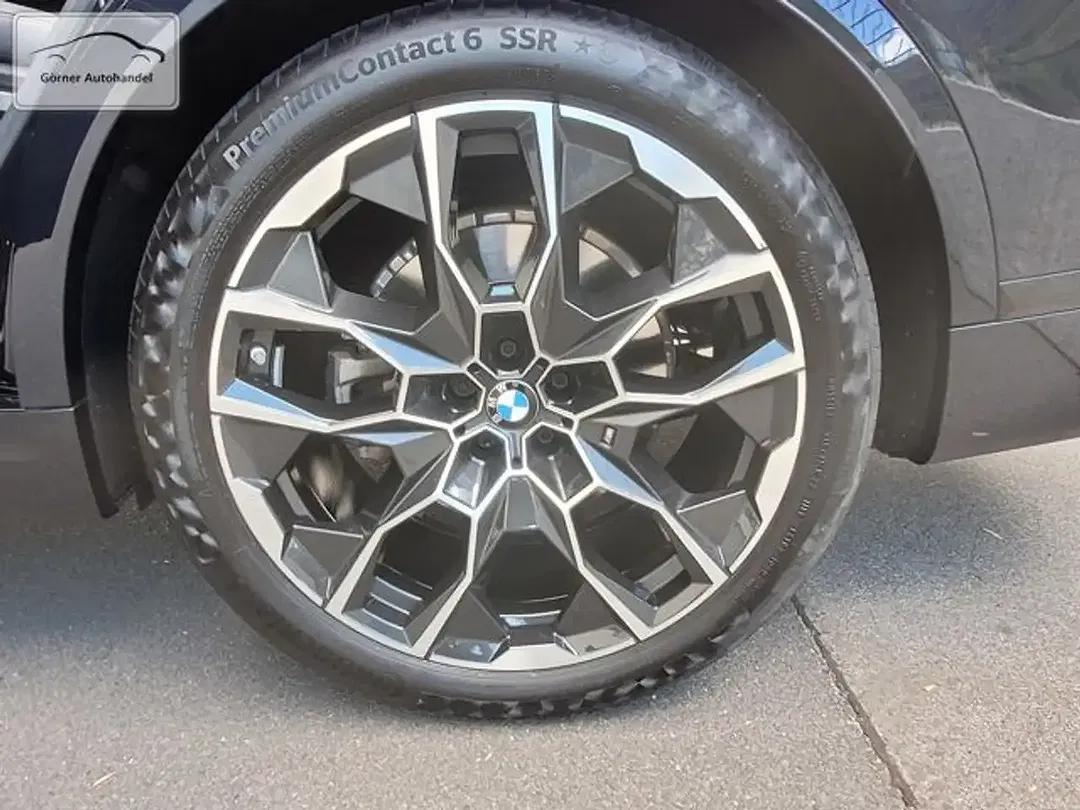 BMW X7 M xDrive M Sport Pro - Thumbnail 7