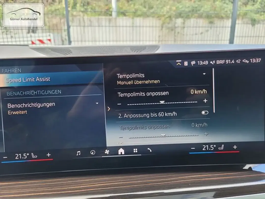 BMW X7 M xDrive M Sport Pro - Thumbnail 15