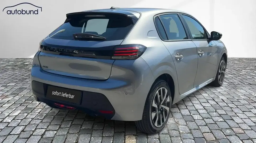 Peugeot 208 Style - Thumbnail 3