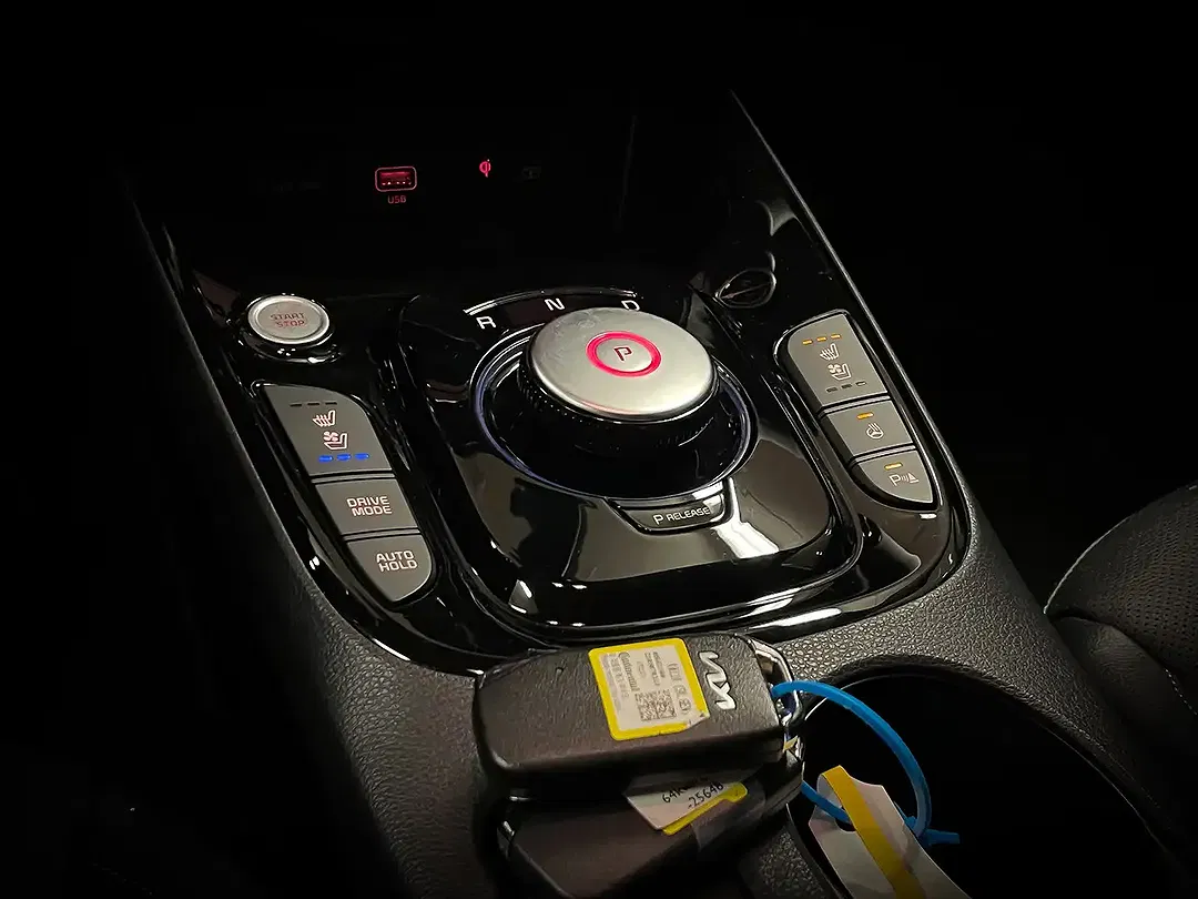 Kia Soul 64 kWh EV - Thumbnail 11