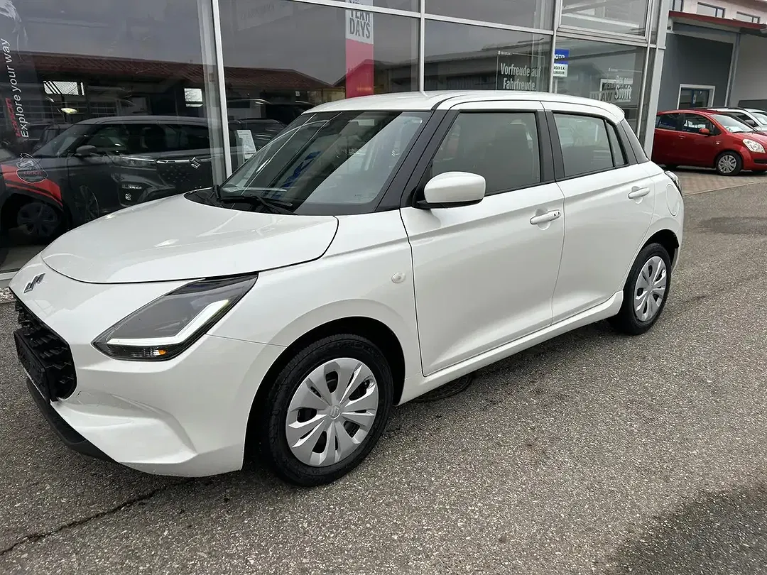 Suzuki Swift MHEV 1.2 Dualjet Club - Thumbnail 3