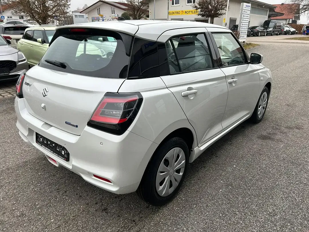 Suzuki Swift MHEV 1.2 Dualjet Club - Thumbnail 6