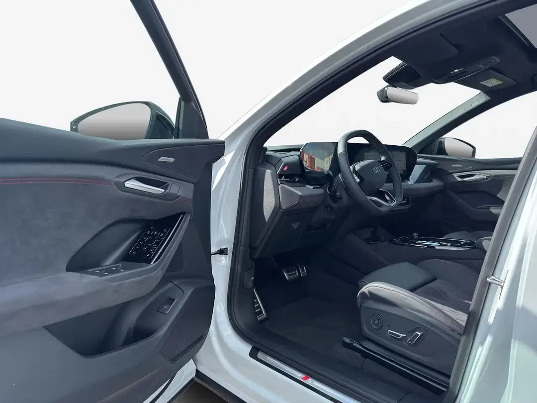 Audi SQ6 e-tron Matrix LED - Thumbnail 14