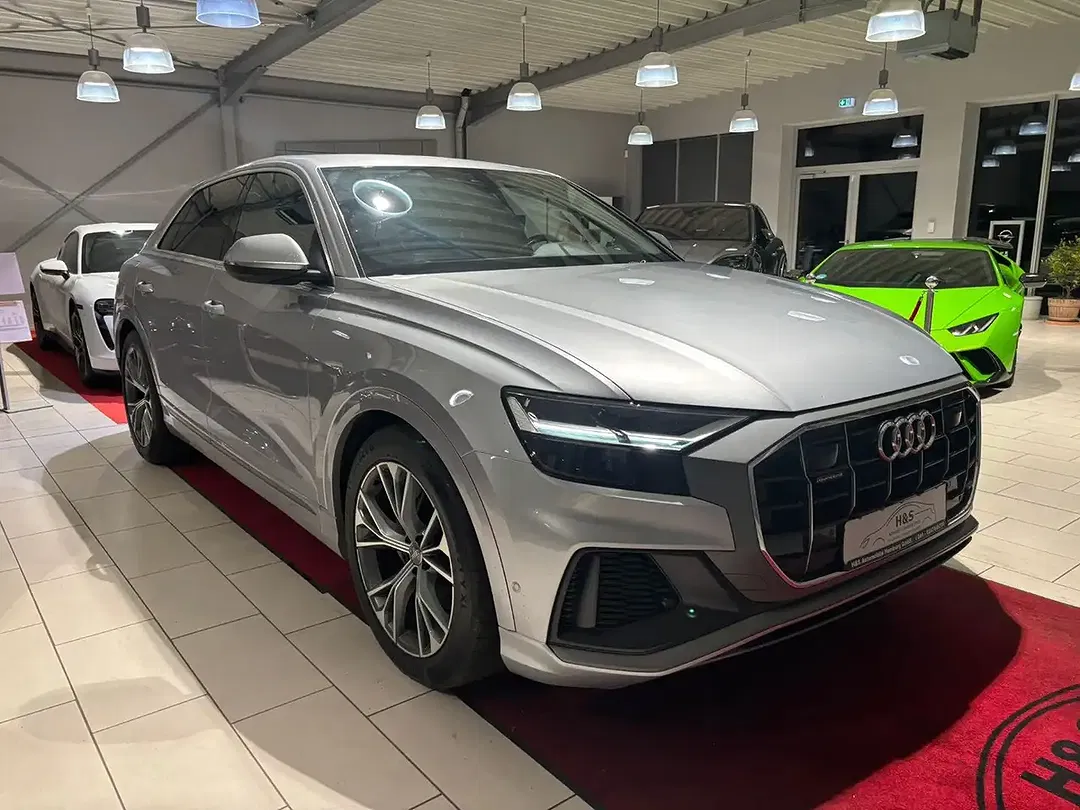 Audi Q8 50 TDI quattro S line - Thumbnail 8