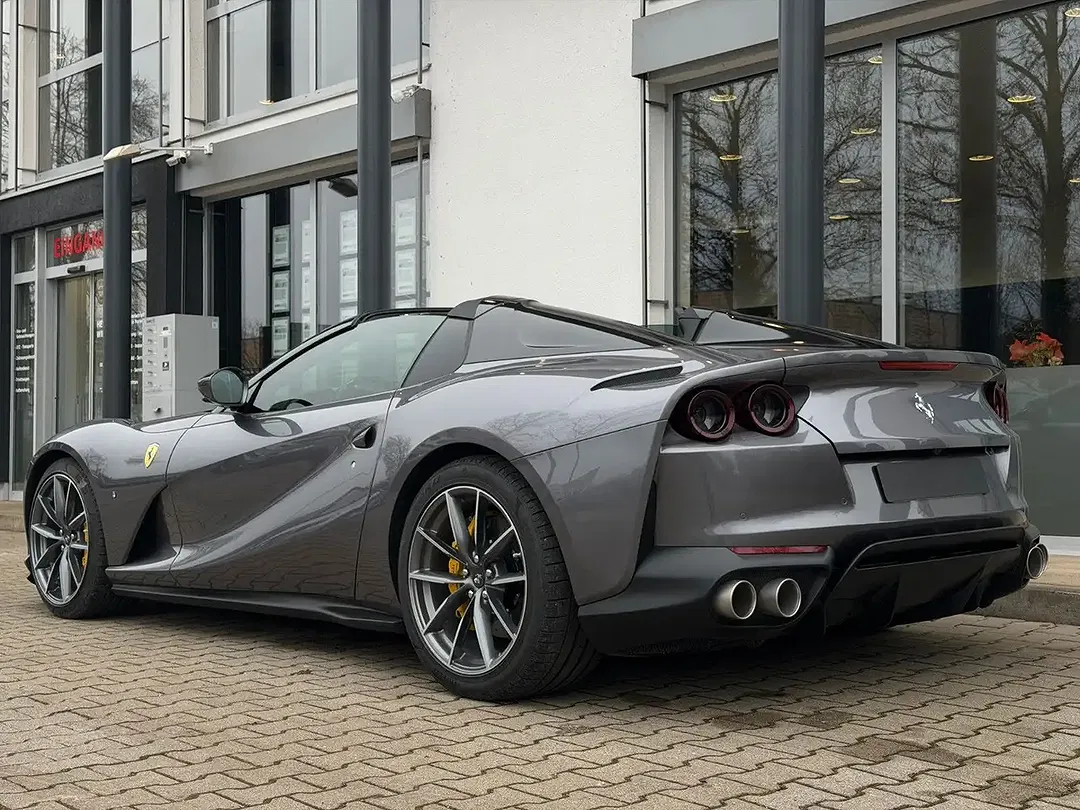 Ferrari 812 GTS - Thumbnail 11