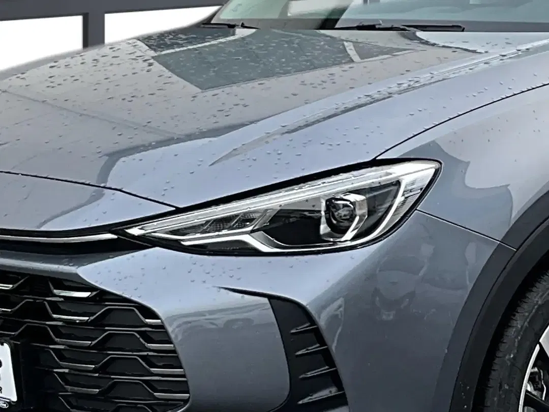 MG ZS Hybrid+ Luxury - Thumbnail 6