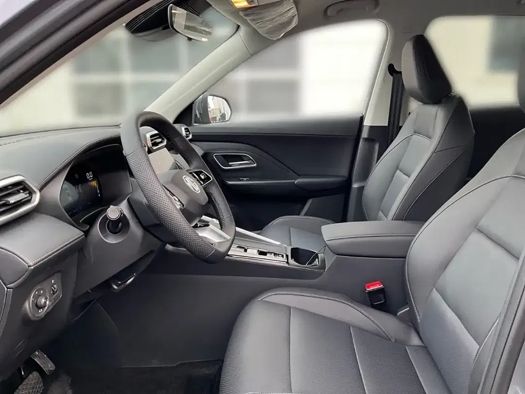 MG ZS Hybrid+ Luxury - Thumbnail 8