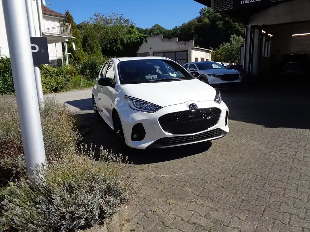 Mazda 2 1.5 VVT-i CVT Hybrid Homura - Thumbnail 4