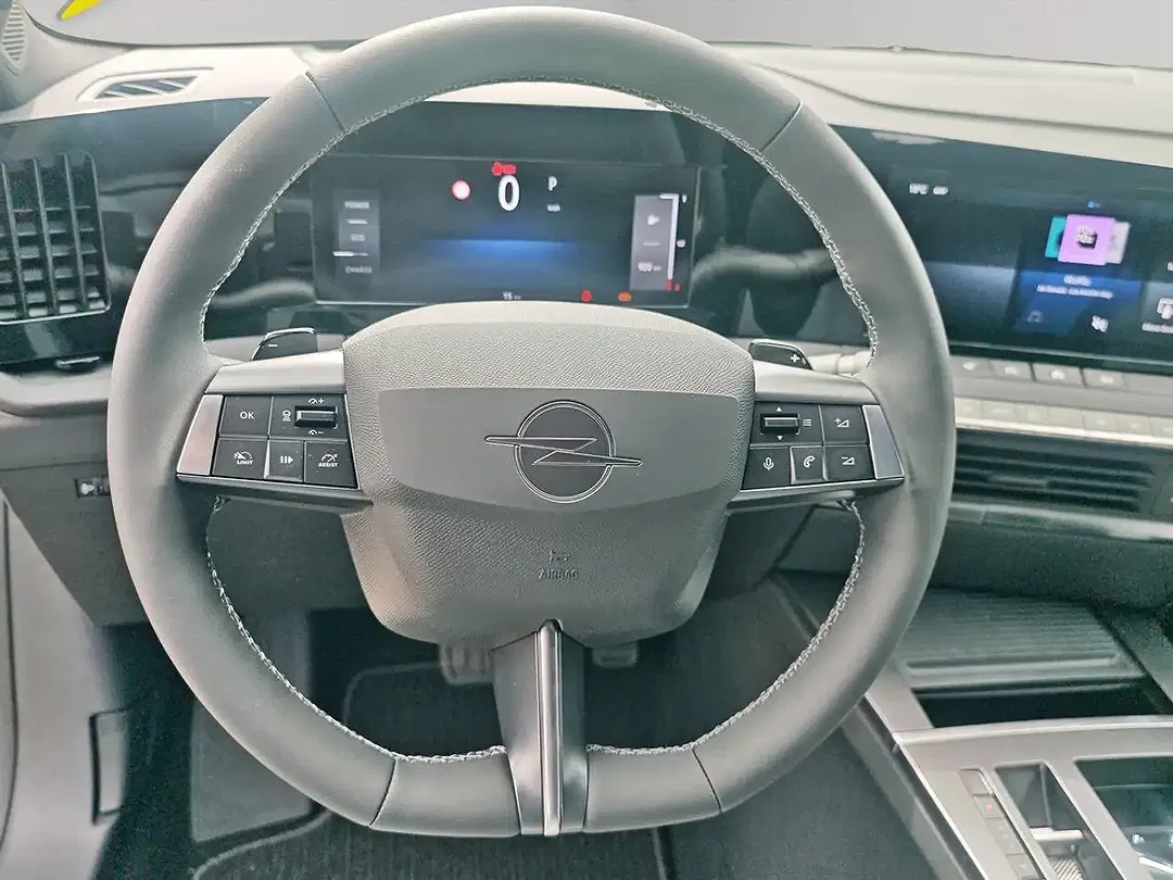 Opel Astra Edition - Thumbnail 10