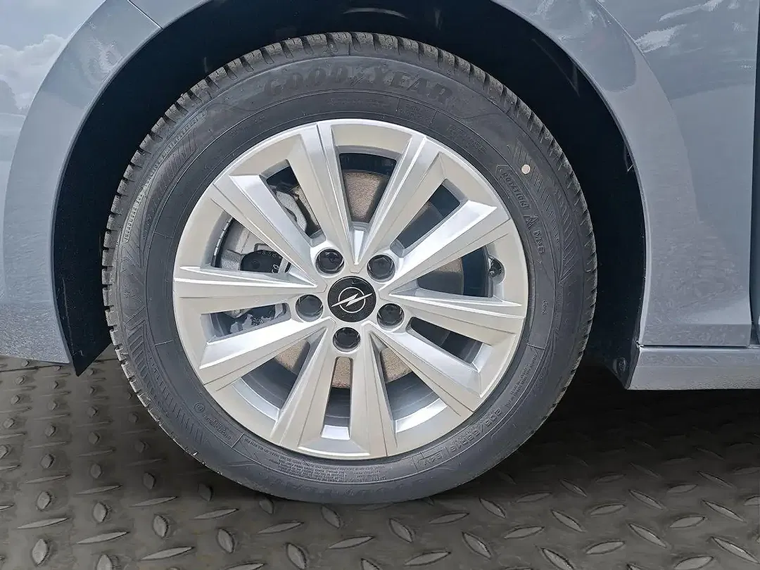 Opel Astra Edition - Thumbnail 21