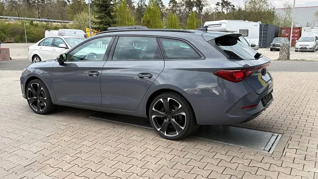 CUPRA Leon 1.4 PHEV Sportstourer - Thumbnail 8