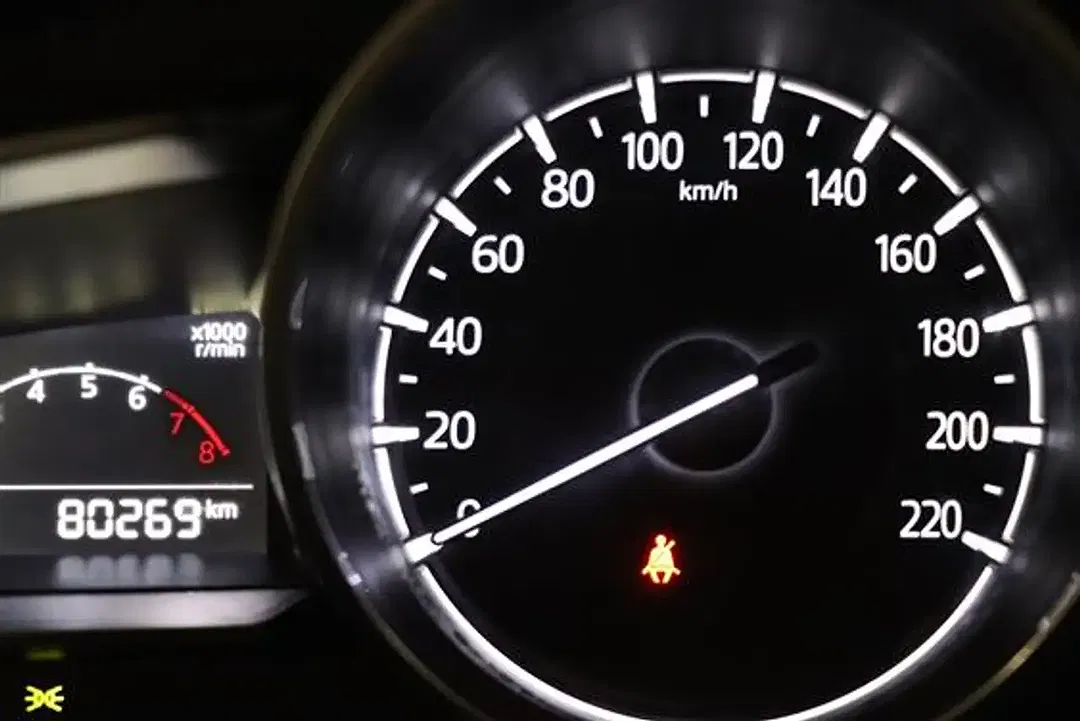 Mazda 2 MHEV - Thumbnail 9