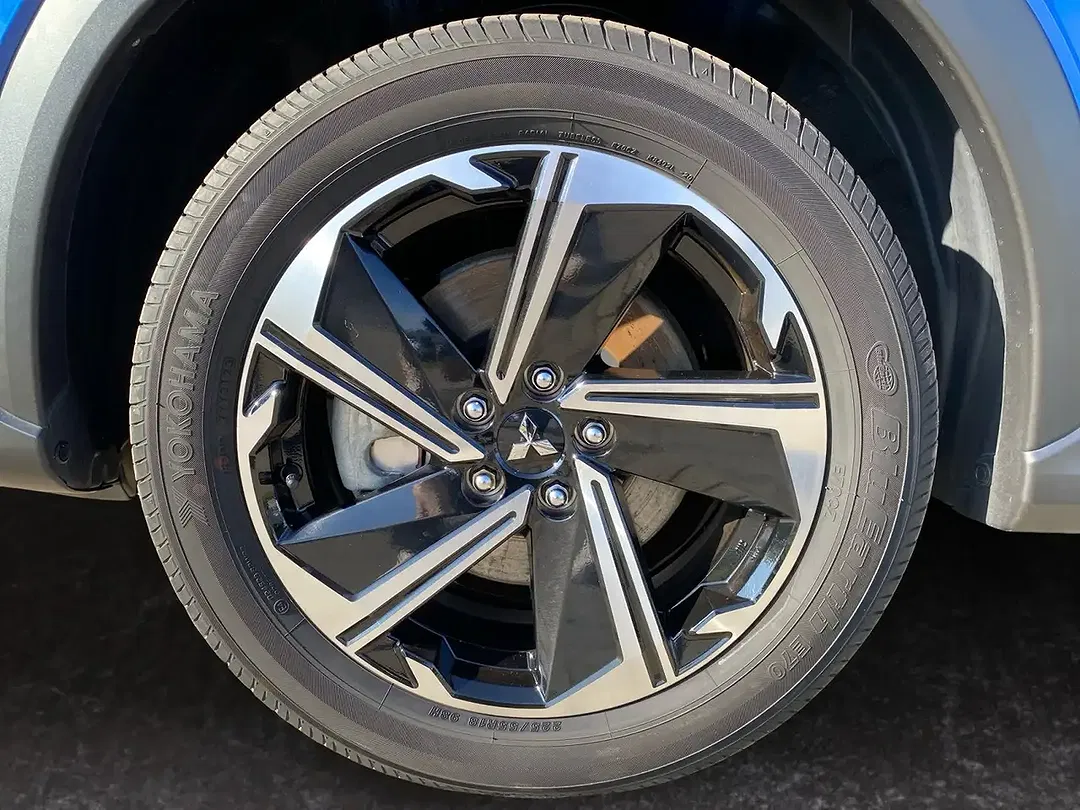Mitsubishi Eclipse Cross 2.4 PHEV 4WD Basis - foto 15