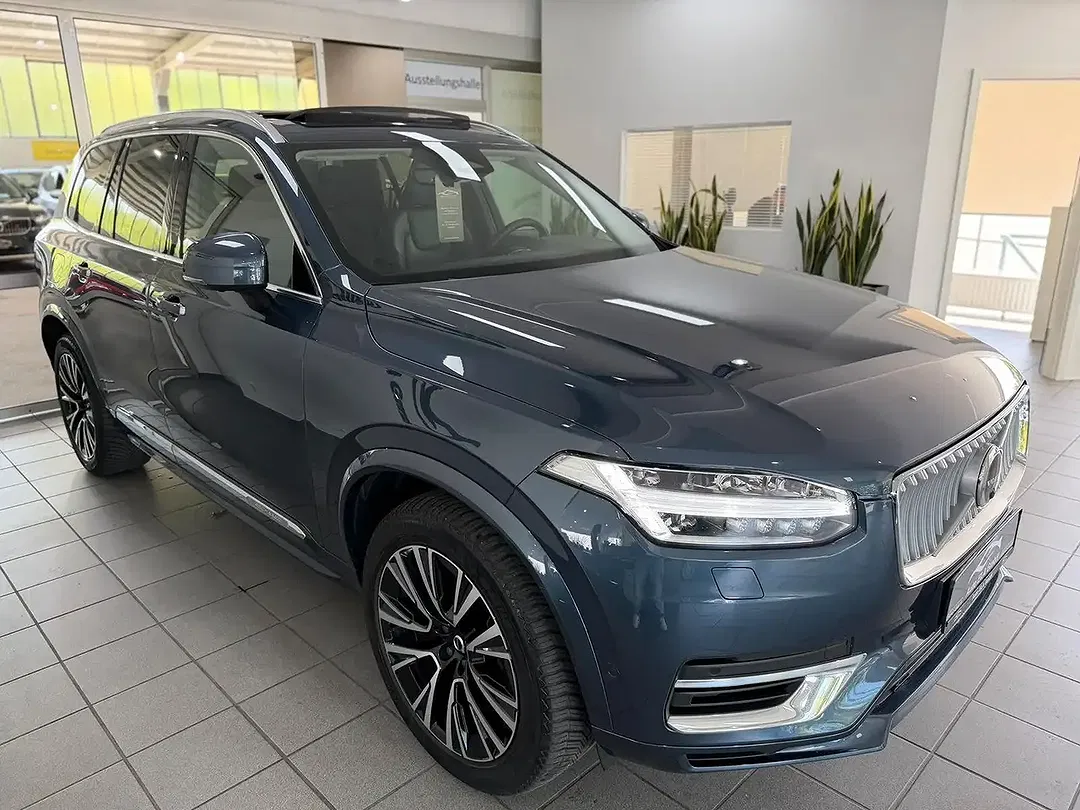 Volvo XC90 T8 Hybrid AWD Plus Bright - Thumbnail 8