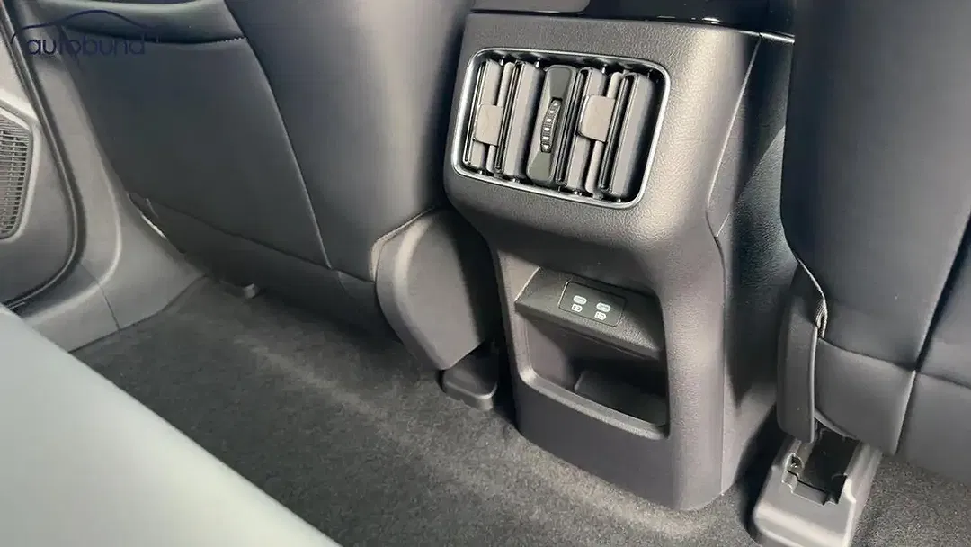 BYD Seal U DM-i AWD Design - Thumbnail 10