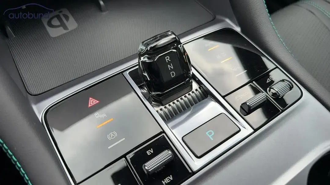 BYD Seal U DM-i AWD Design - Thumbnail 19