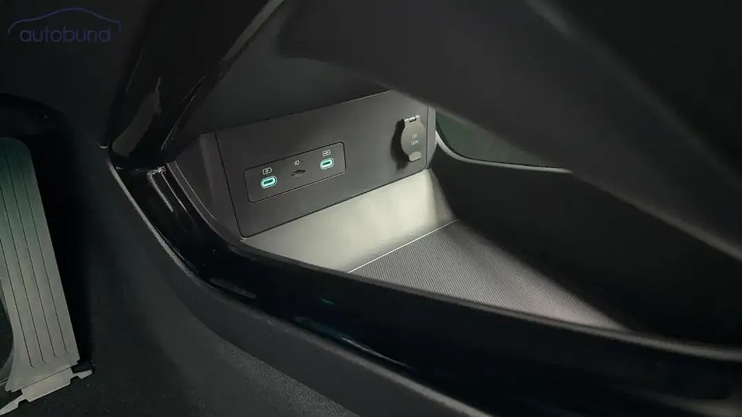 BYD Seal U DM-i AWD Design - Thumbnail 21