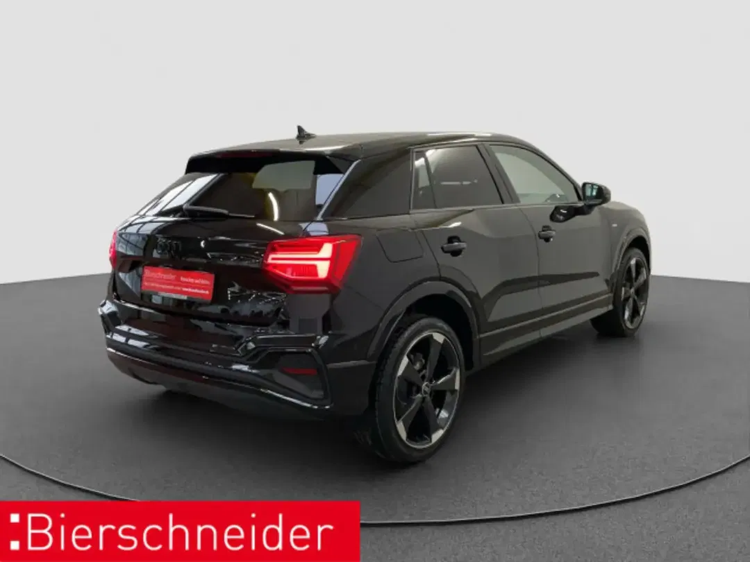Audi Q2 35 TFSI Matrix LED S line - Thumbnail 6