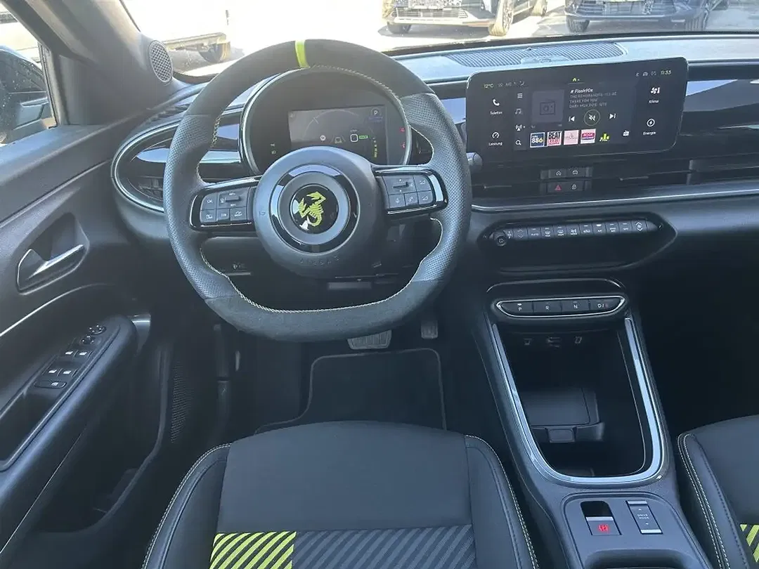 Abarth 600e Turismo - Thumbnail 10