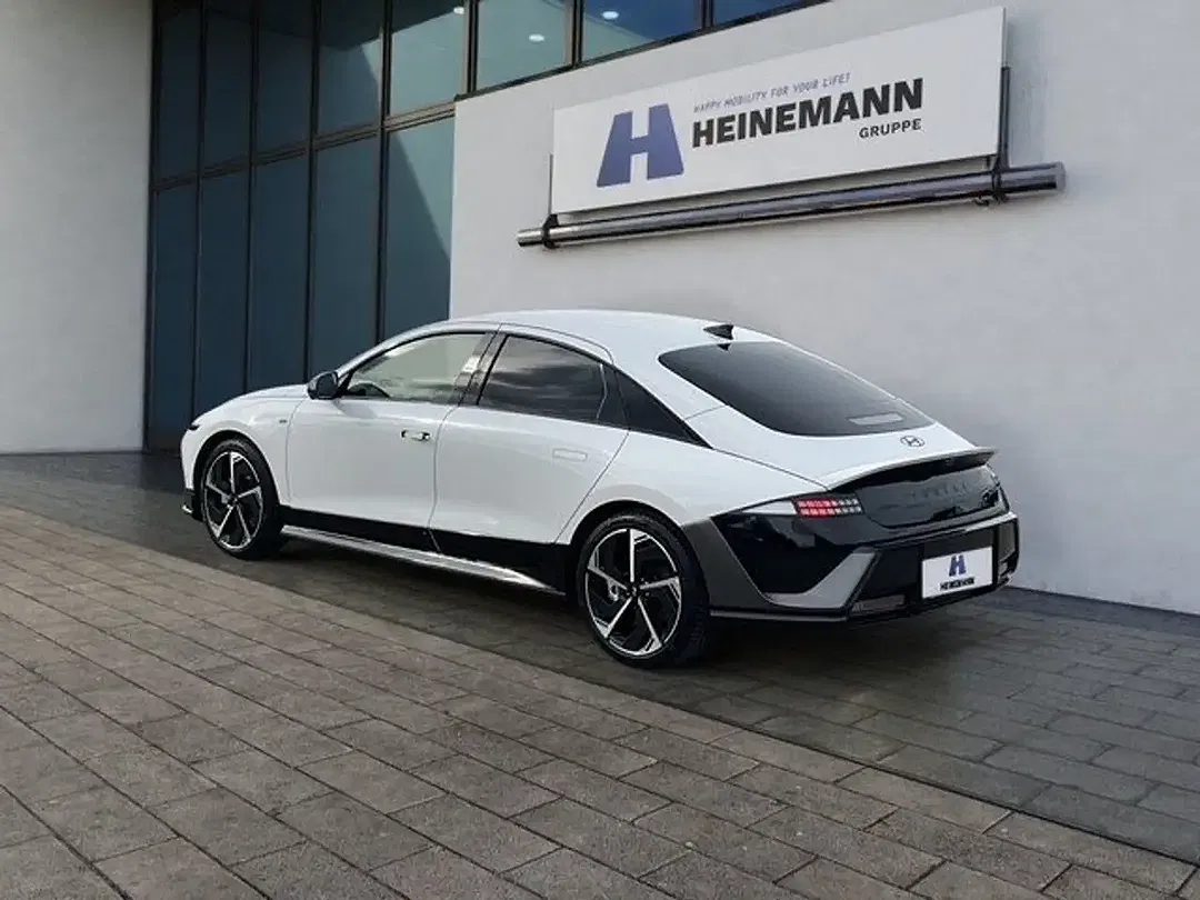Hyundai IONIQ 6 4WD N Line X - Thumbnail 3