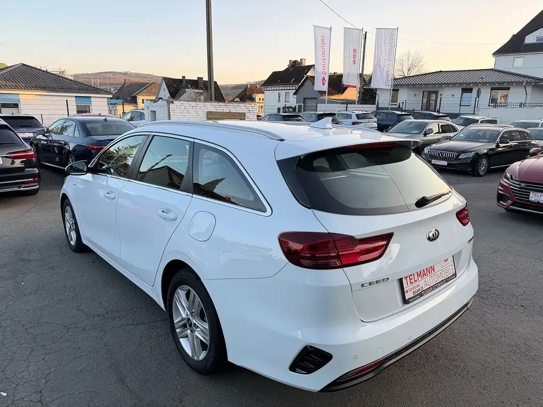 Kia ProCeed / pro_cee'd - Thumbnail 5