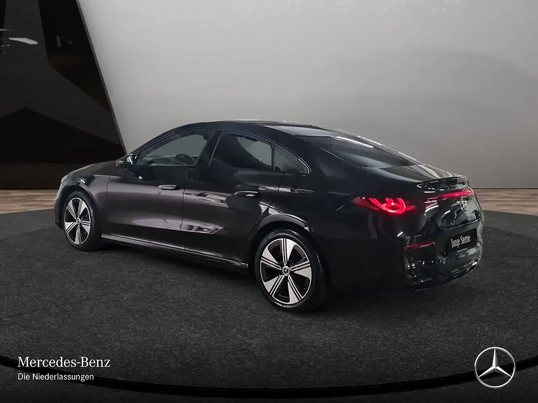 Mercedes-Benz CLA 250 Progressive Night - Thumbnail 9