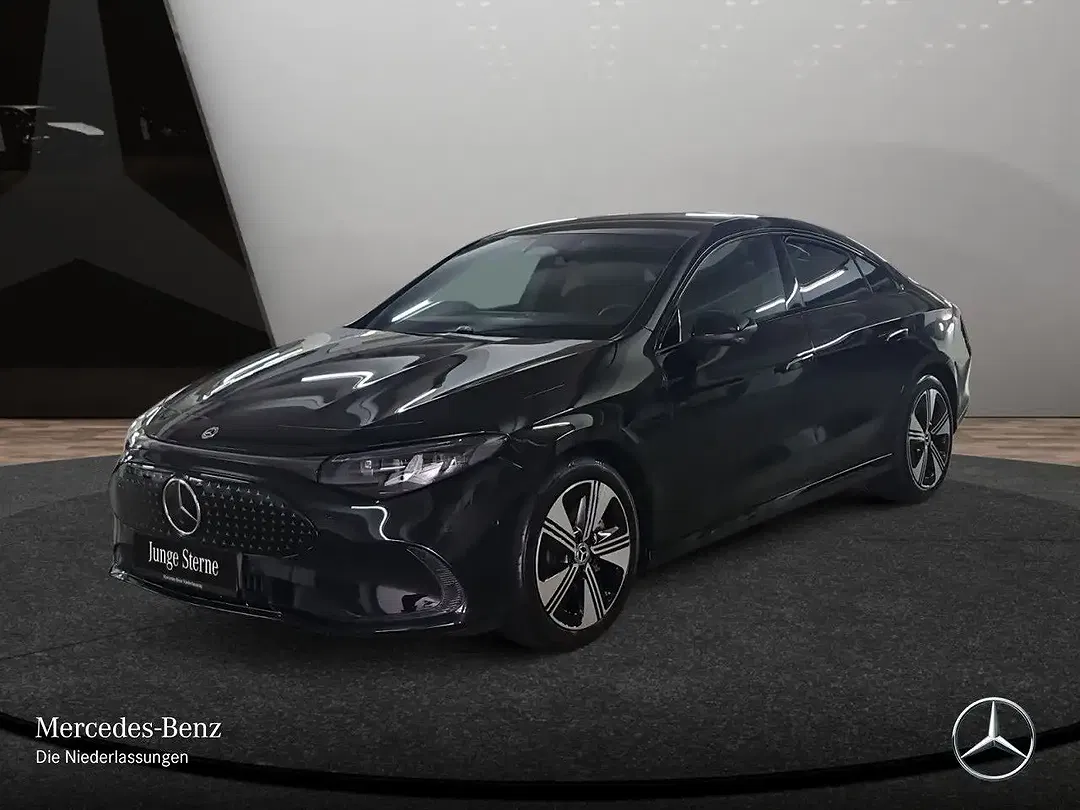 Mercedes-Benz CLA 250 Progressive Night - Thumbnail 1