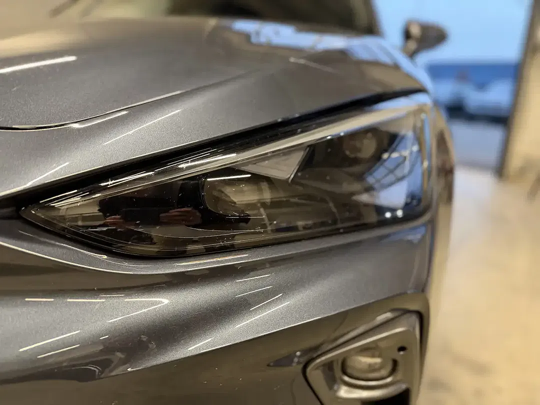 CUPRA Leon 1.5 eTSI DSG Matrix LED Sportstourer - foto 2