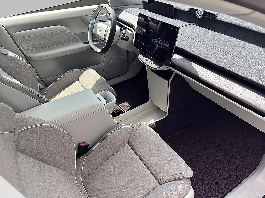 Volvo EX60 AWD Ultra - Thumbnail 4
