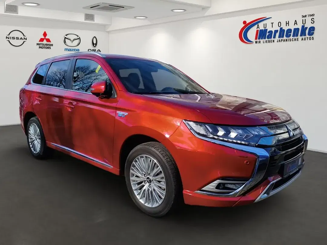 Mitsubishi Outlander 2.4 PHEV Hybrid 4WD Spirit - foto 2