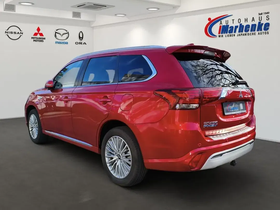 Mitsubishi Outlander 2.4 PHEV Hybrid 4WD Spirit - Thumbnail 4