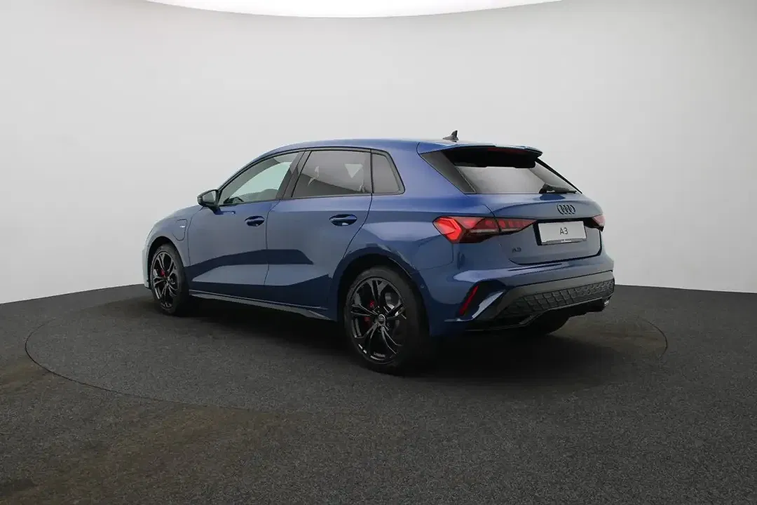 Audi A3 TFSI e Sportback S line - Thumbnail 3
